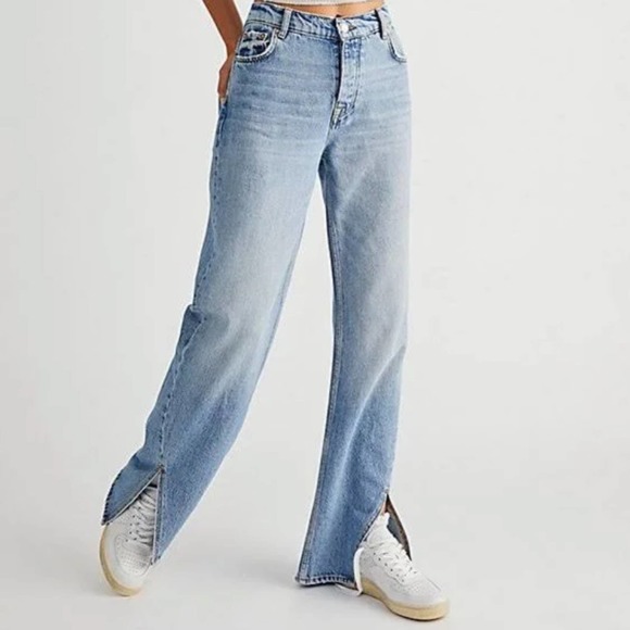 We The Free Denim - We the Free / Free People Long Lines Slit Straight Jeans Size 26 / OB1343554